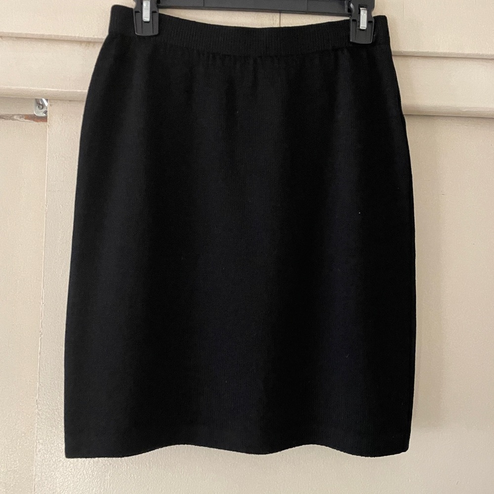 St John Black Basic Santana Knit Skirt